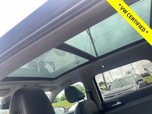 Used 2023 Volkswagen Taos SEL AWD/4WD image 19