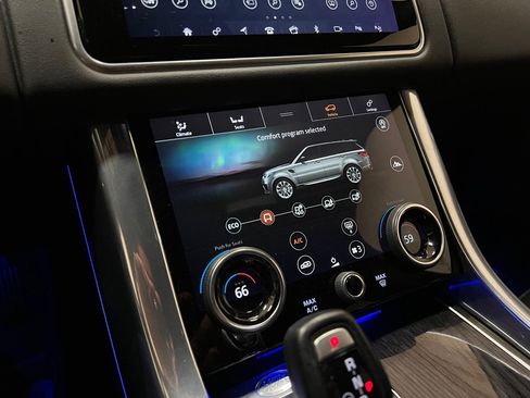 Used 2019 Land Rover Range Rover Sport HSE image 26