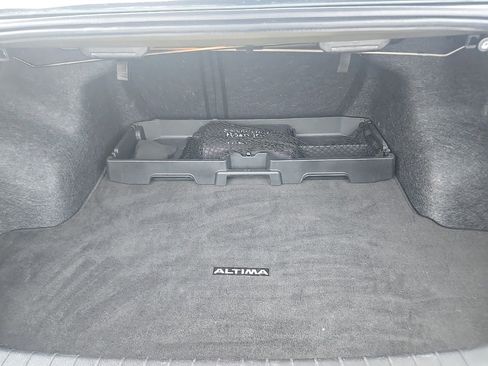 Used 2024 Nissan Altima 2.5 SR w/ SR Premium Package image 33