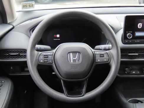 Certified 2024 Honda HR-V LX image 18