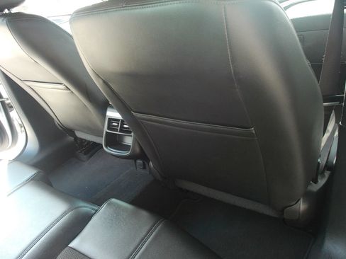 Used 2017 Chevrolet Impala LT FWD image 42