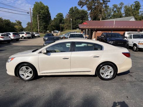 Used 2010 Buick LaCrosse CX FWD image 8