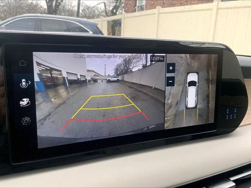 Used 2024 Hyundai Palisade Limited FWD image 44