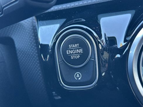 Certified 2025 Mercedes-Benz CLA 250 image 25