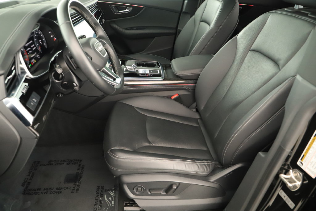 Used 2023 Audi Q8 Premium Plus AWD/4WD image 24