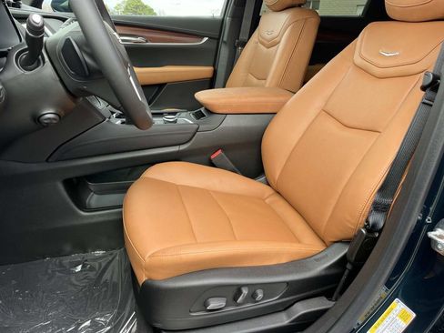 New 2026 Cadillac XT5 Premium Luxury image 21