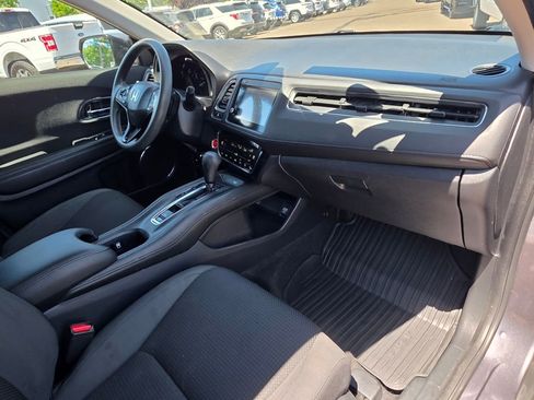 Used 2022 Honda HR-V EX image 25
