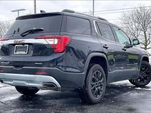 Used 2022 GMC Acadia SLT image 13