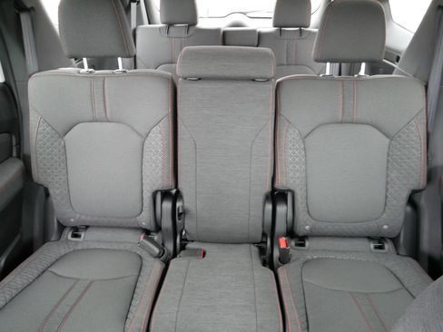 New 2026 Honda Pilot Sport image 13