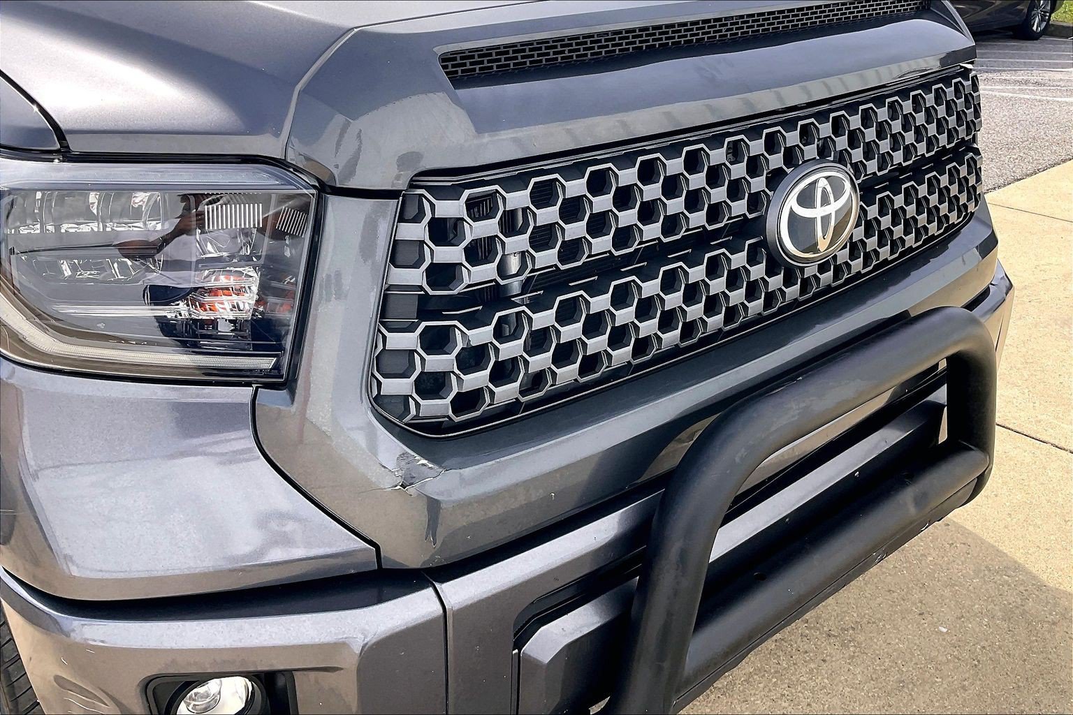 Used 2020 Toyota Tundra SR5 w/ TRD Sport Package AWD/4WD image 34
