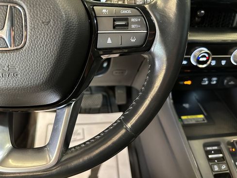 Used 2023 Honda CR-V EX-L image 11
