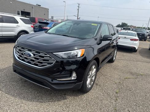 Used 2024 Ford Edge Titanium AWD/4WD image 24