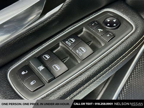Used 2020 RAM 1500 Laramie w/ Sport Appearance Package AWD/4WD image 18