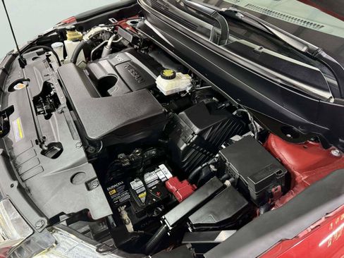 Used 2019 Nissan Pathfinder SL FWD image 60