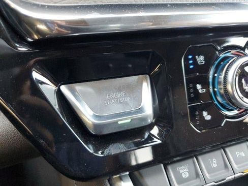 New 2026 GMC Sierra 2500 Denali w/ Technology Package AWD/4WD image 29