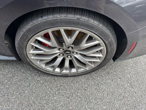 Used 2024 Ford Mustang GT Premium image 5