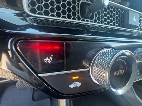 Used 2024 Honda Civic EX-L image 11