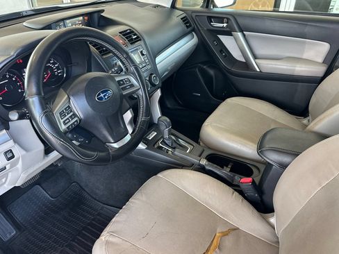 Used 2015 Subaru Forester 2.5i Touring w/ Popular Package #2 AWD/4WD image 9