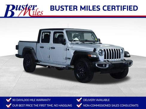 Used 2023 Jeep Gladiator Sport image 1