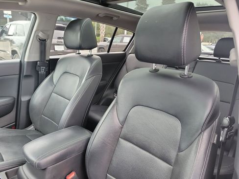 Used 2019 Kia Sportage EX w/ EX Technology Package image 17