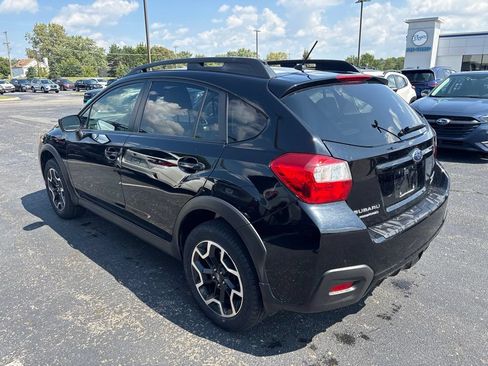 Used 2016 Subaru Crosstrek 2.0i Premium w/ Moonroof Package AWD/4WD image 5