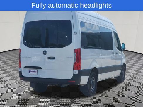 Used 2024 Mercedes-Benz Sprinter 2500 image 3