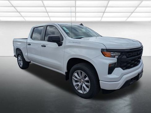 New 2026 Chevrolet Silverado 1500 Custom image 1