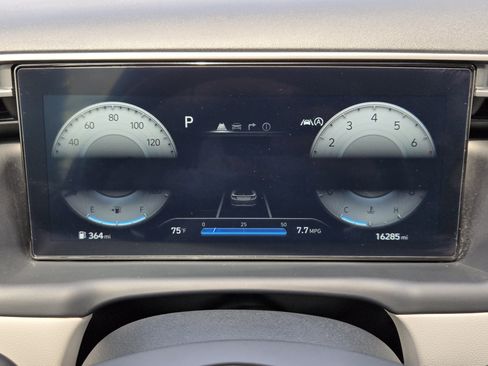 Used 2023 Hyundai Tucson Limited image 20