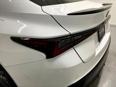 Used 2024 Lexus IS 300 F Sport RWD image 34