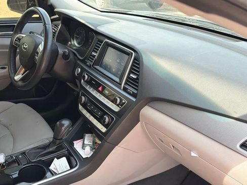 Used 2018 Hyundai Sonata SEL FWD image 12