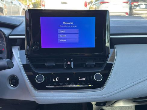 Certified 2024 Toyota Corolla SE image 18