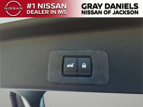 New 2026 Nissan Murano SL AWD/4WD image 9