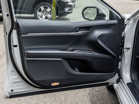 Used 2024 Toyota Camry XSE FWD image 23