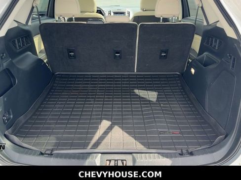 Used 2019 Ford Edge Titanium w/ Equipment Group 301A FWD image 24