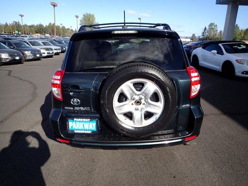 Used 2009 Toyota RAV4 Limited image 4