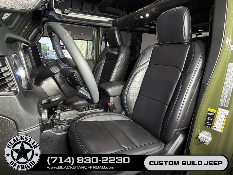 Used 2024 Jeep Wrangler High Altitude AWD/4WD image 23