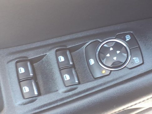 Used 2024 Ford Edge SEL AWD/4WD image 22