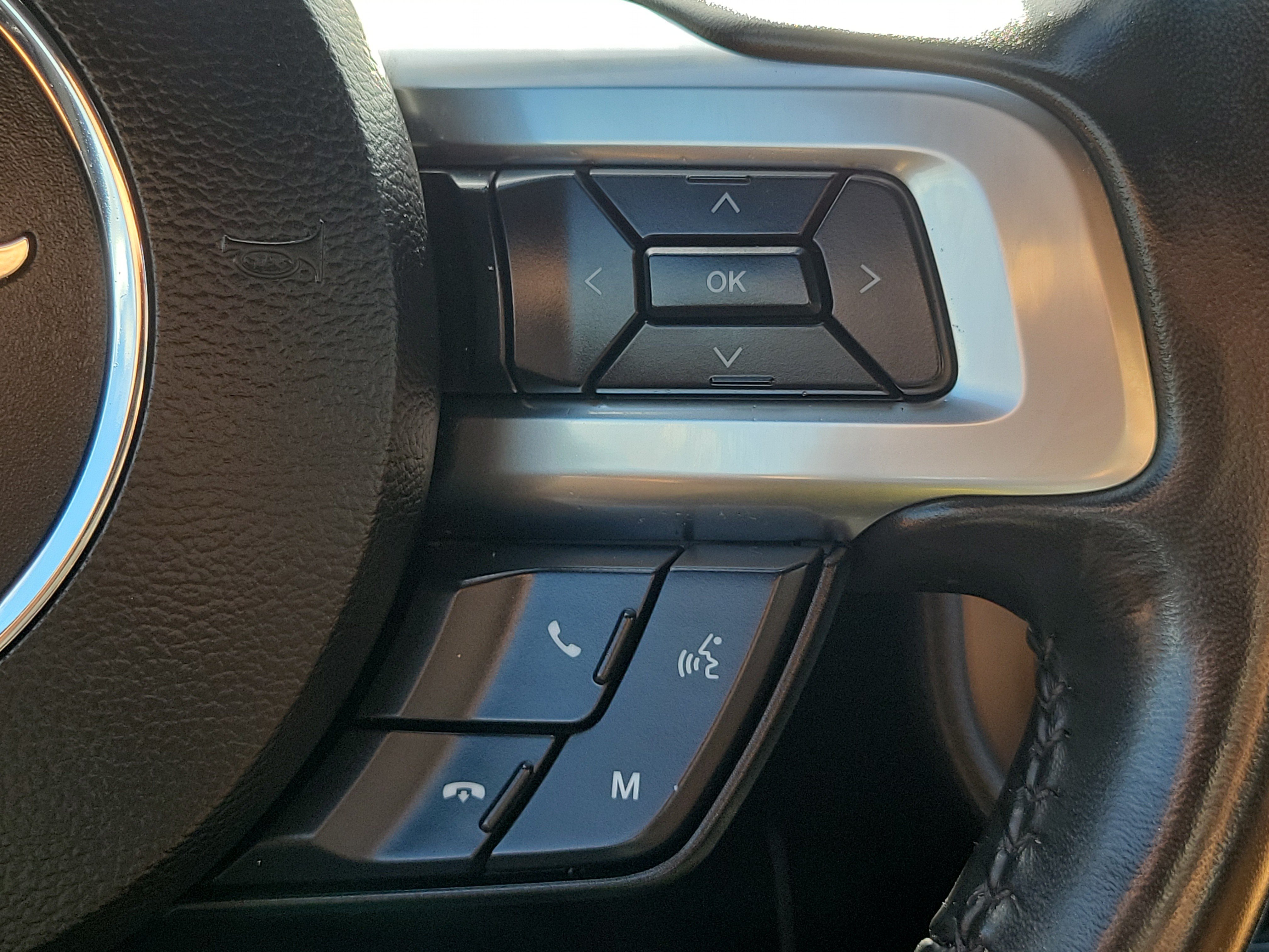 Used 2022 Ford Mustang Premium RWD image 18