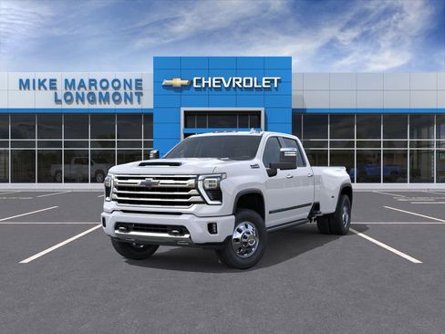 New 2026 Chevrolet Silverado 3500 High Country w/ High Country Premium Package AWD/4WD image 8