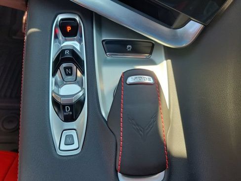 Used 2025 Chevrolet Corvette Z06 RWD image 39