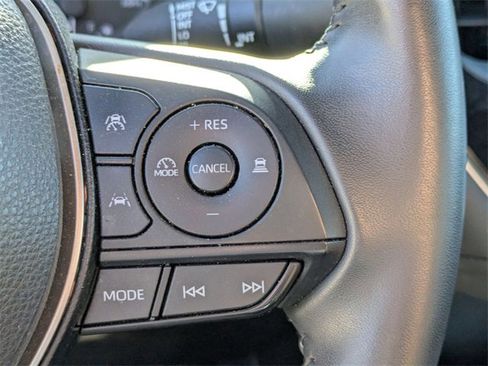 Used 2023 Toyota Corolla SE image 17