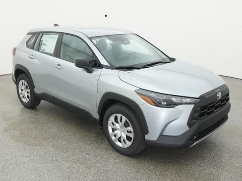 New 2026 Toyota Corolla Cross L image 13