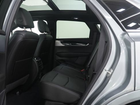 Used 2024 Cadillac XT5 Premium Luxury image 18