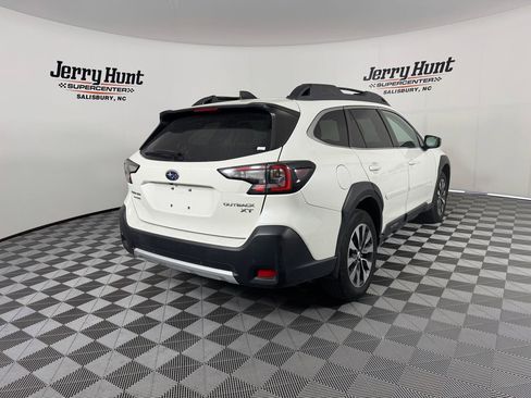 Used 2023 Subaru Outback Limited XT image 10
