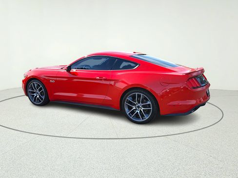 Used 2016 Ford Mustang GT Premium w/ Equipment Group 401A RWD image 5