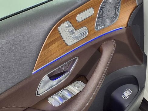 Used 2020 Mercedes-Benz GLE 350 4MATIC image 16