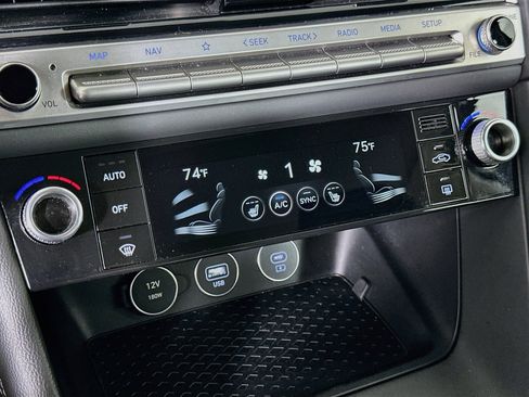 Used 2026 Genesis G70 2.5T RWD image 24