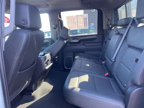 Used 2025 Chevrolet Silverado 3500 LTZ w/ LTZ Premium Package image 11