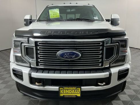 Used 2022 Ford F450 Limited image 2