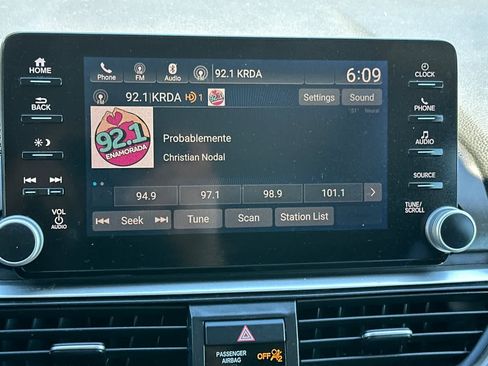 Used 2018 Honda Accord EX-L image 20